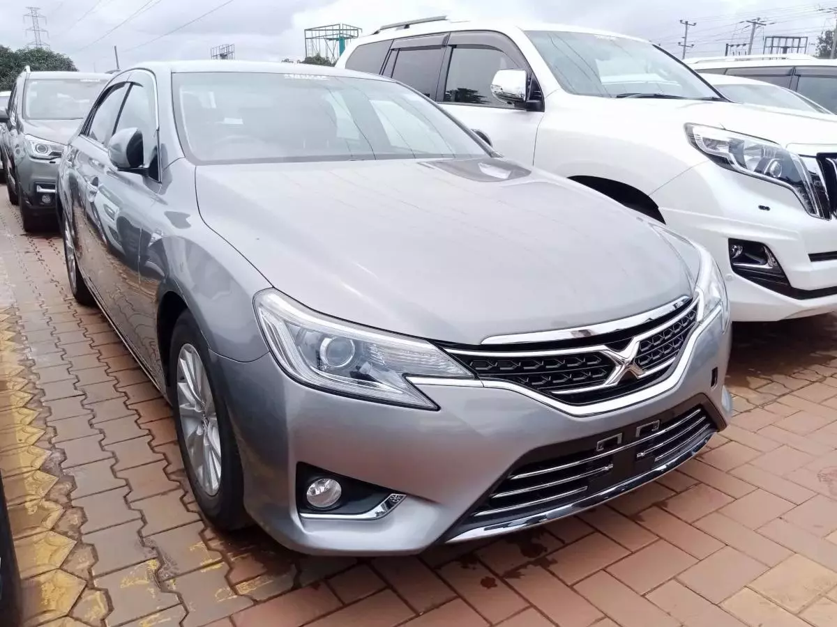 Toyota Mark X   - 2015