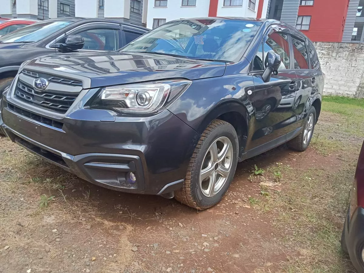 Subaru Forester   - 2017