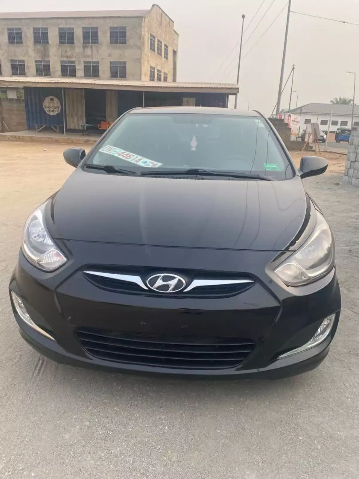 Hyundai Accent   - 2013