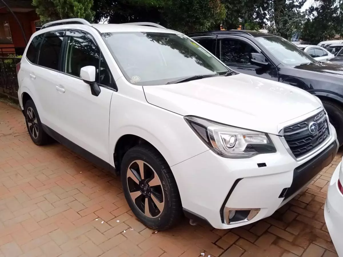 Subaru Forester   - 2015