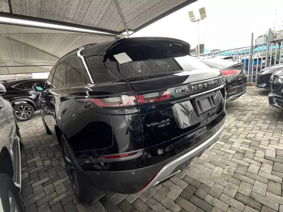 Land Rover Range Rover Velar   - 2018