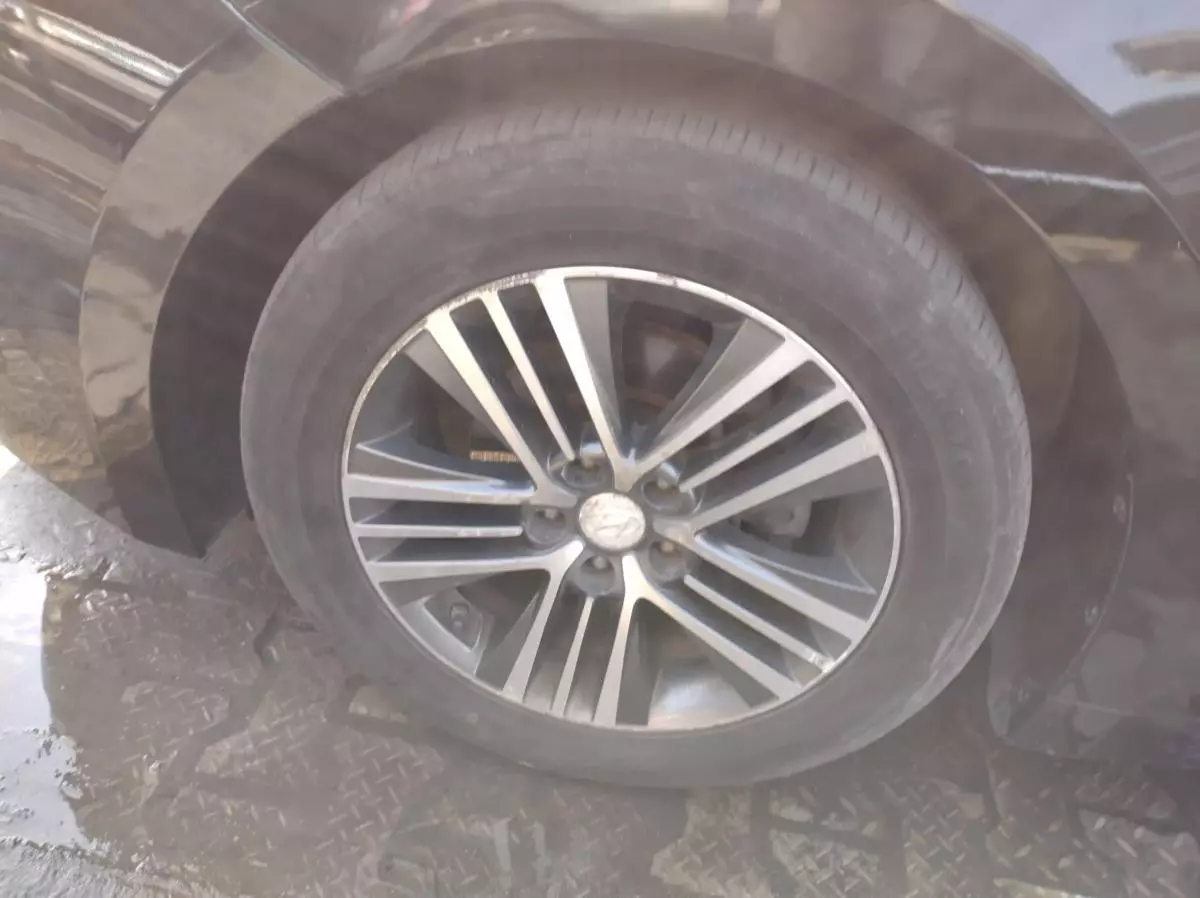 Hyundai Grandeur - 2013