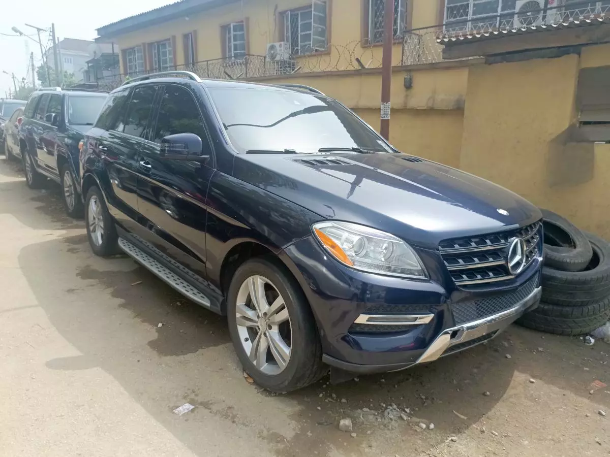 Mercedes-Benz ML 350   - 2015