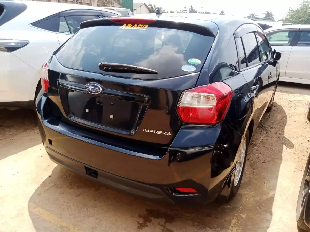 Subaru Impreza   - 2015