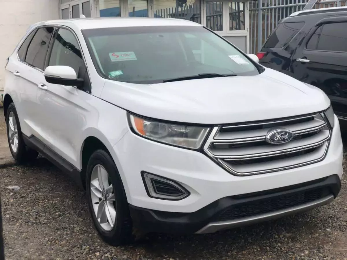 Ford Edge   - 2015