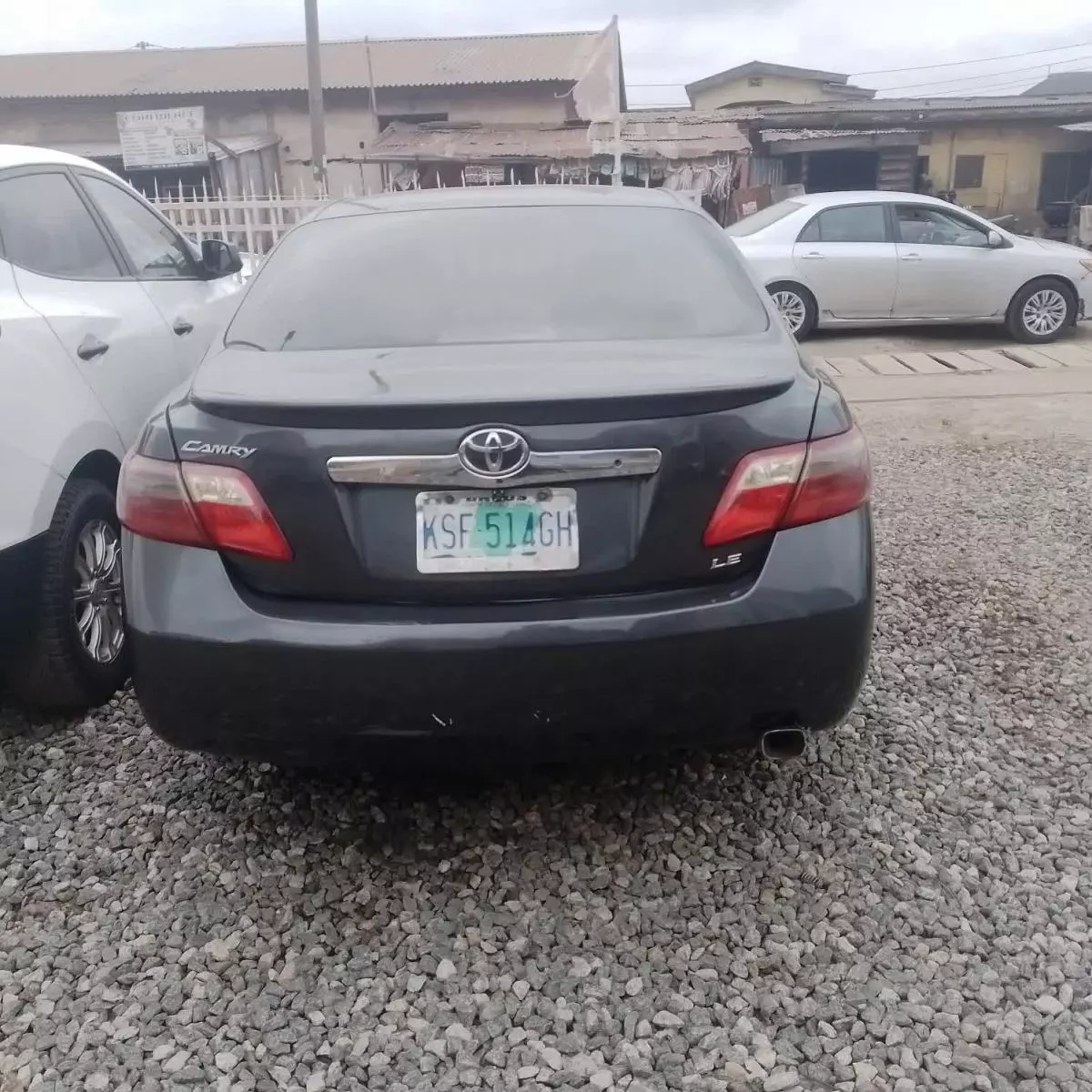 Toyota Camry   - 2007