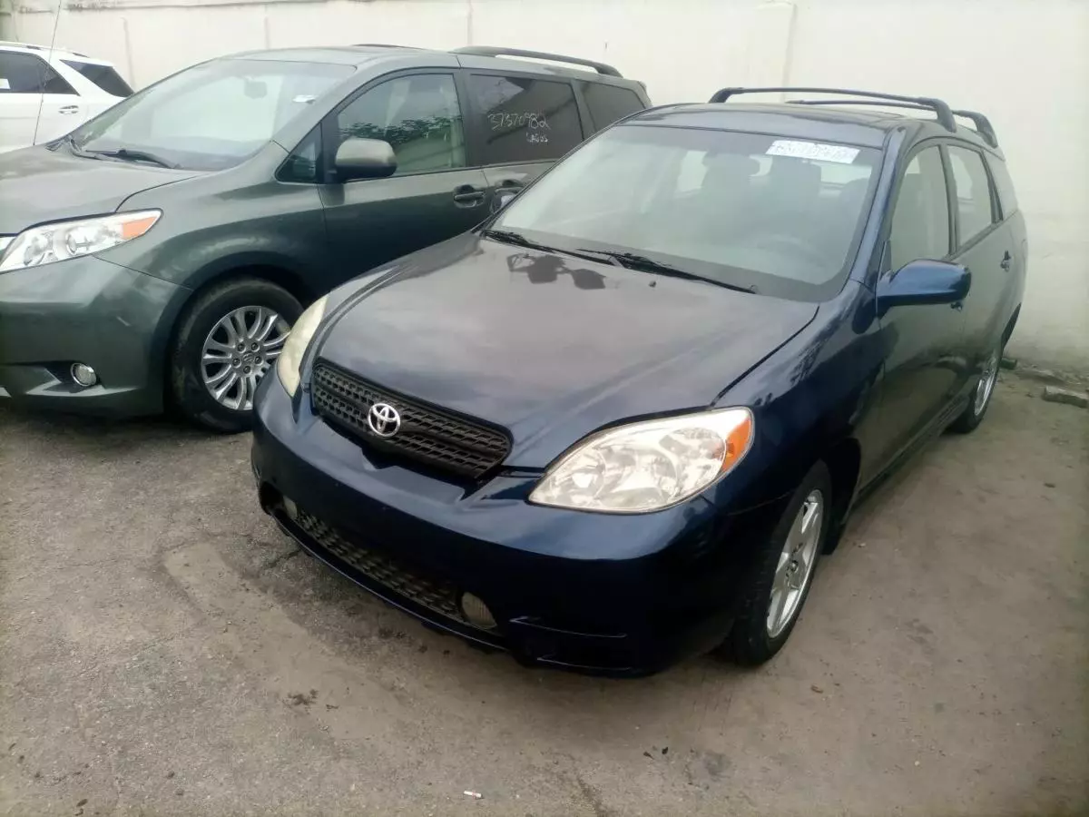 Toyota Matrix   - 2003