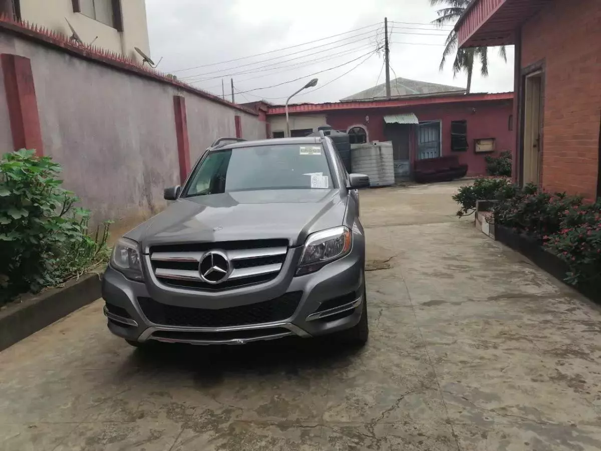 Mercedes-Benz GLK 350   - 2013