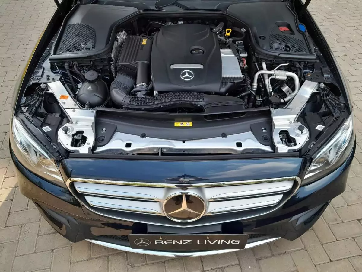Mercedes-Benz E 250 - 2016