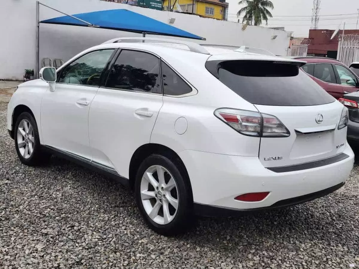 Lexus RX 350   - 2010