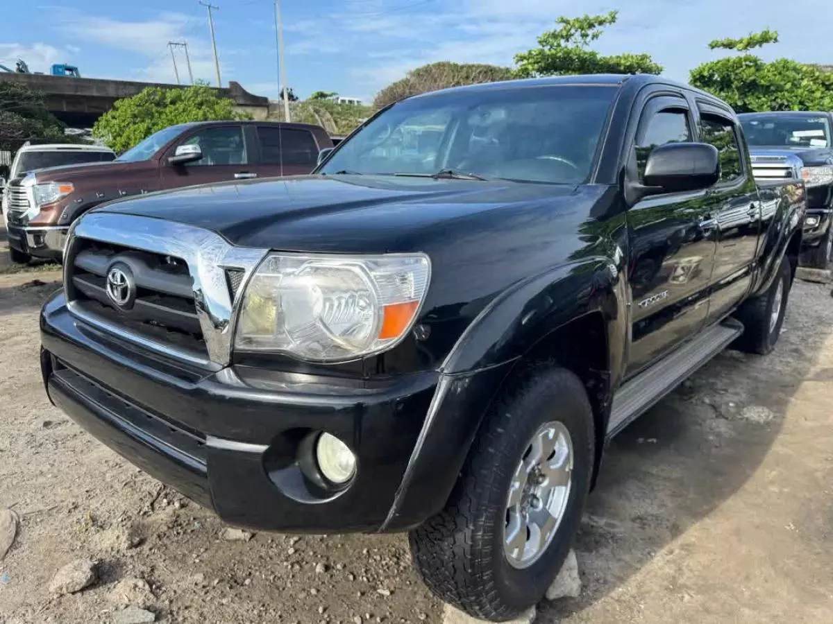 Toyota Tacoma   - 2006