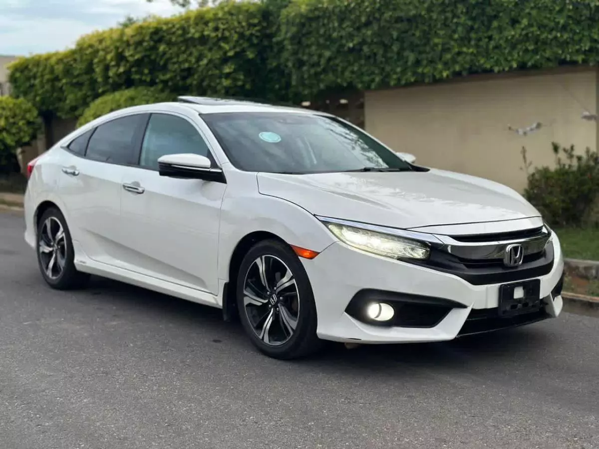 Honda Civic   - 2017