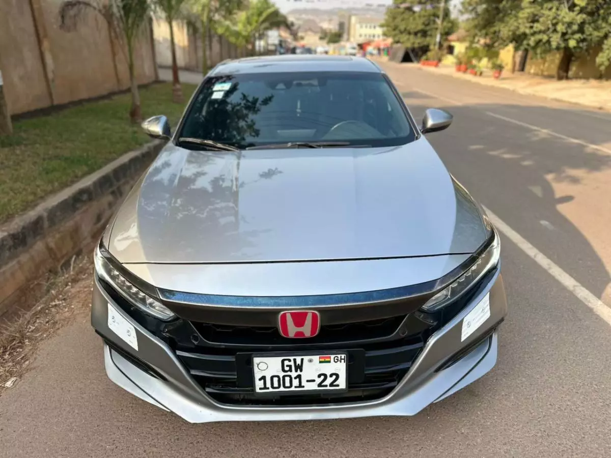 Honda Accord   - 2022