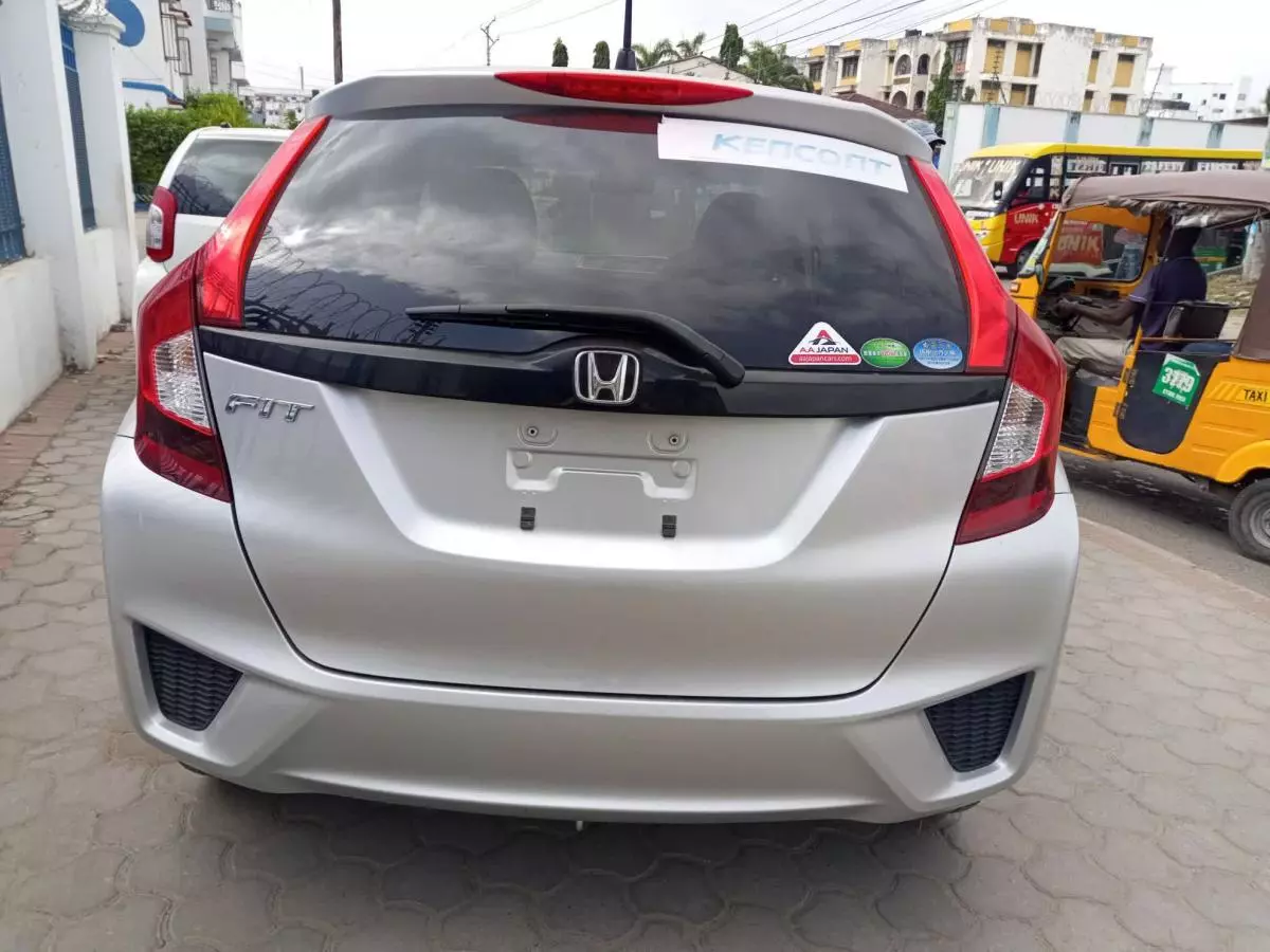 Honda Fit - 2015