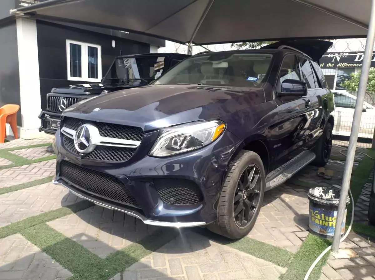 Mercedes-Benz GLE 350 - 2017