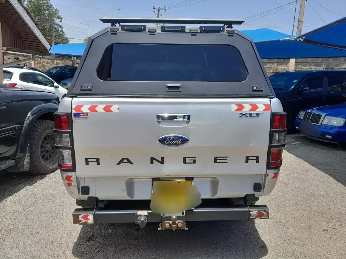 Ford Ranger D/C - 2015