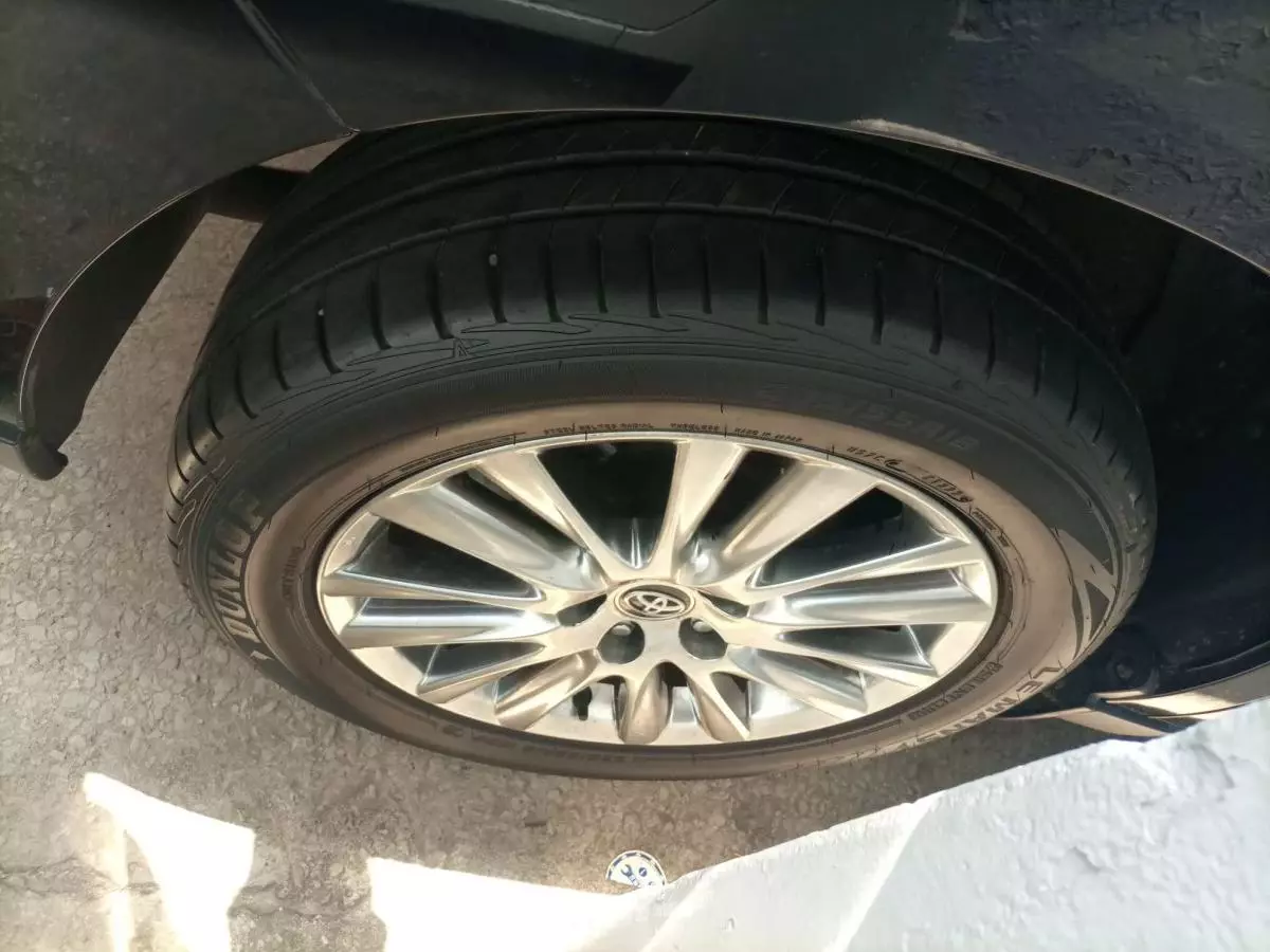 Toyota Harrier - 2017