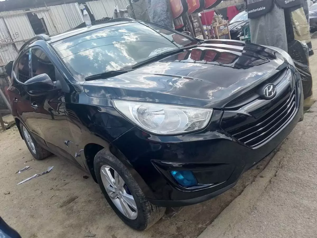 Hyundai ix35   - 2011