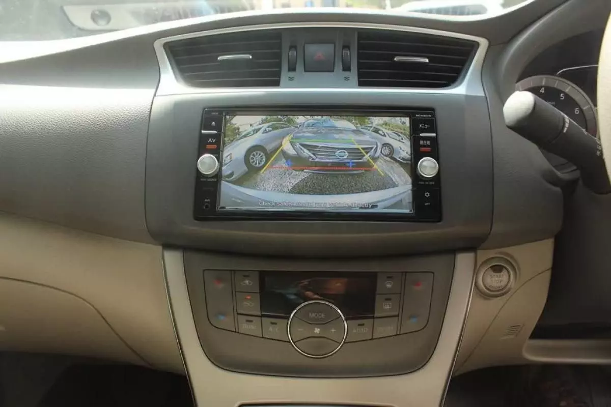 Nissan Sylphy - 2016