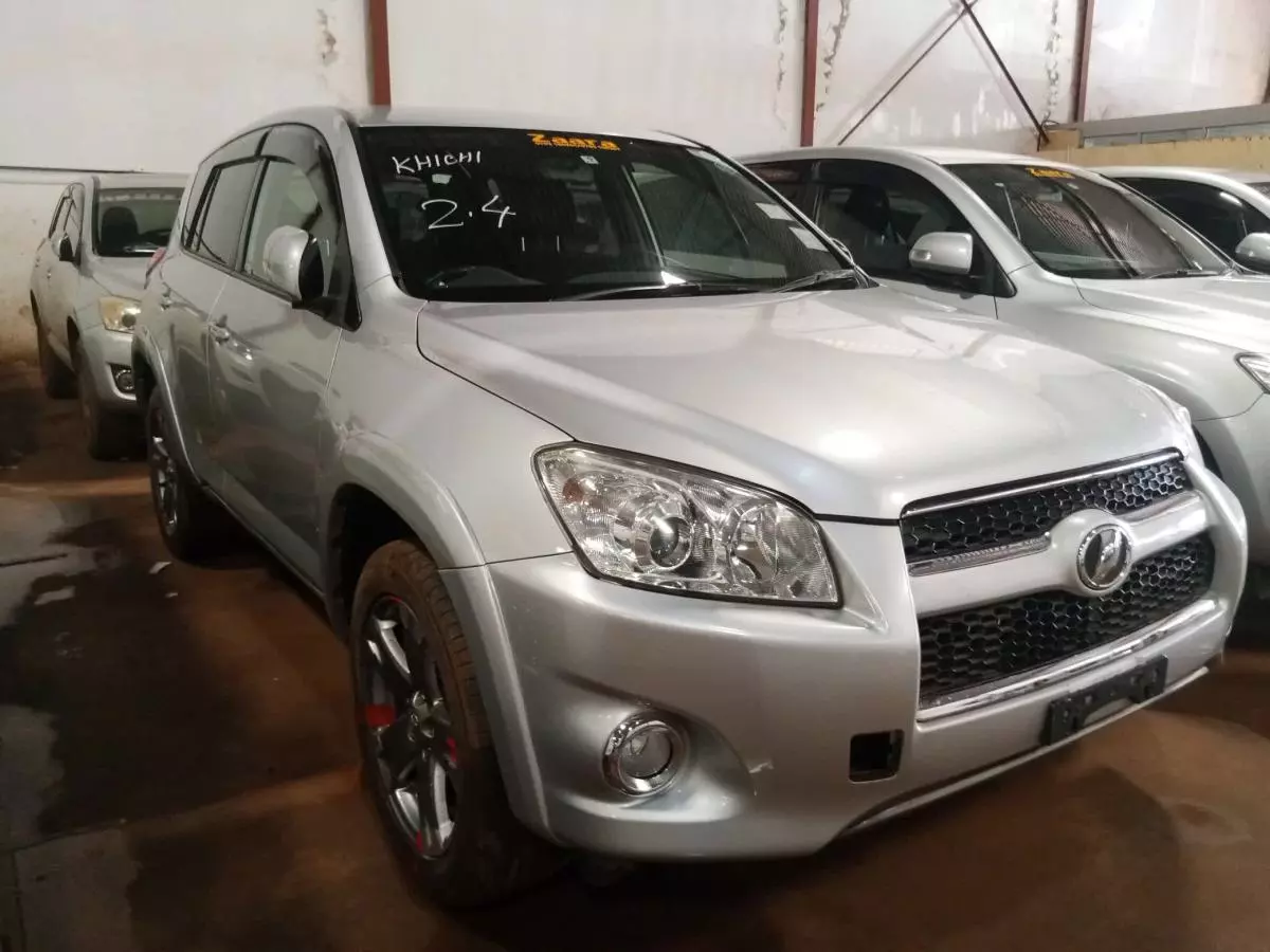 Toyota RAV 4   - 2009