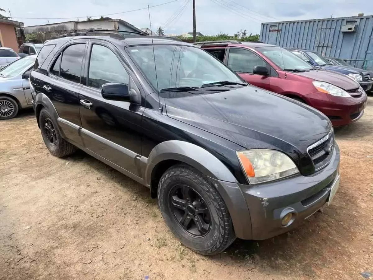 KIA Sorento   - 2004