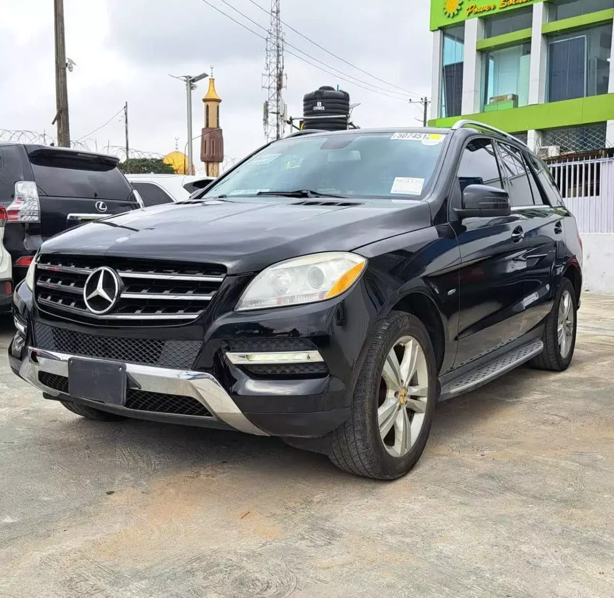 Mercedes-Benz ML 350   - 2012