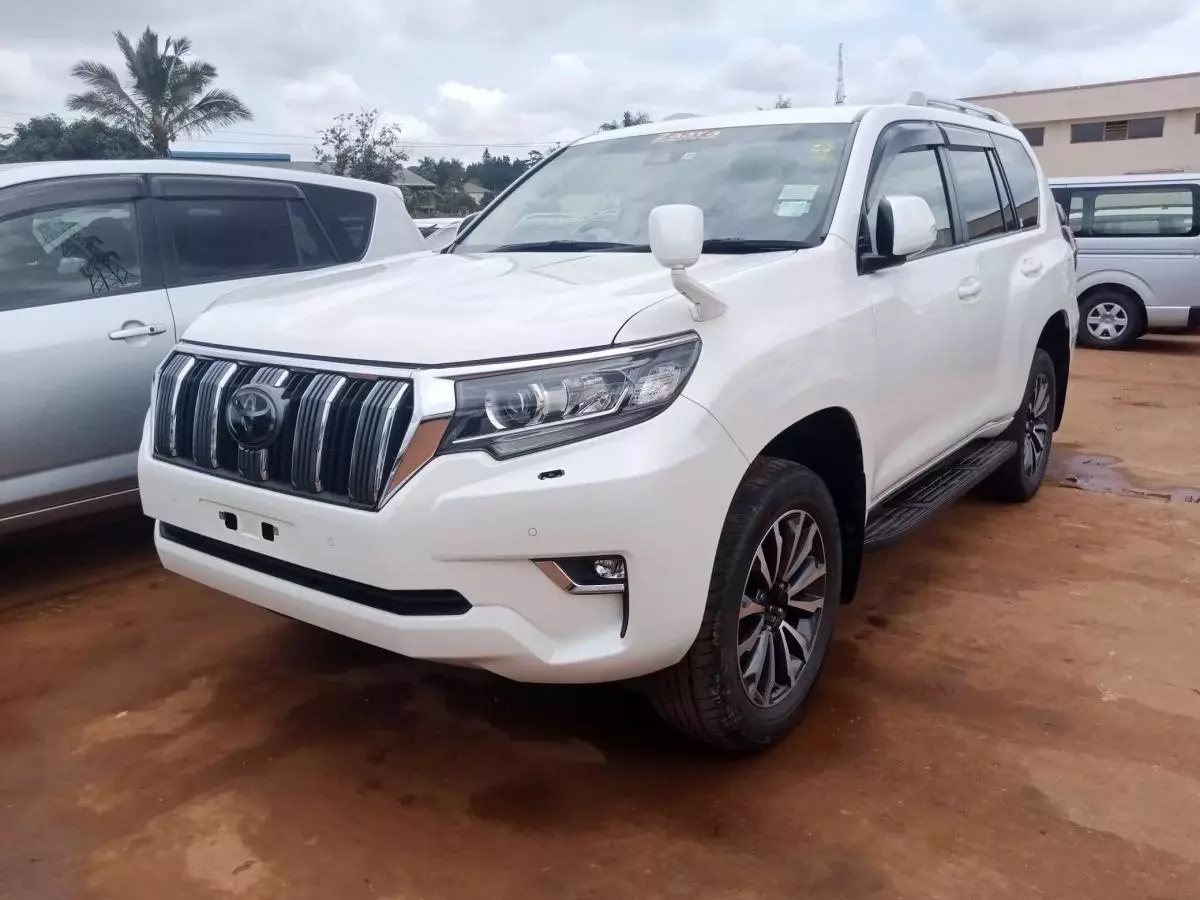 Toyota Landcruiser Prado   - 2018