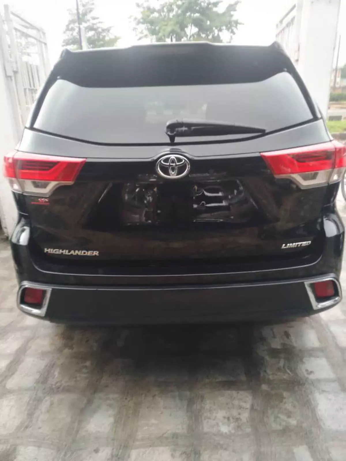 Toyota Highlander   - 2019