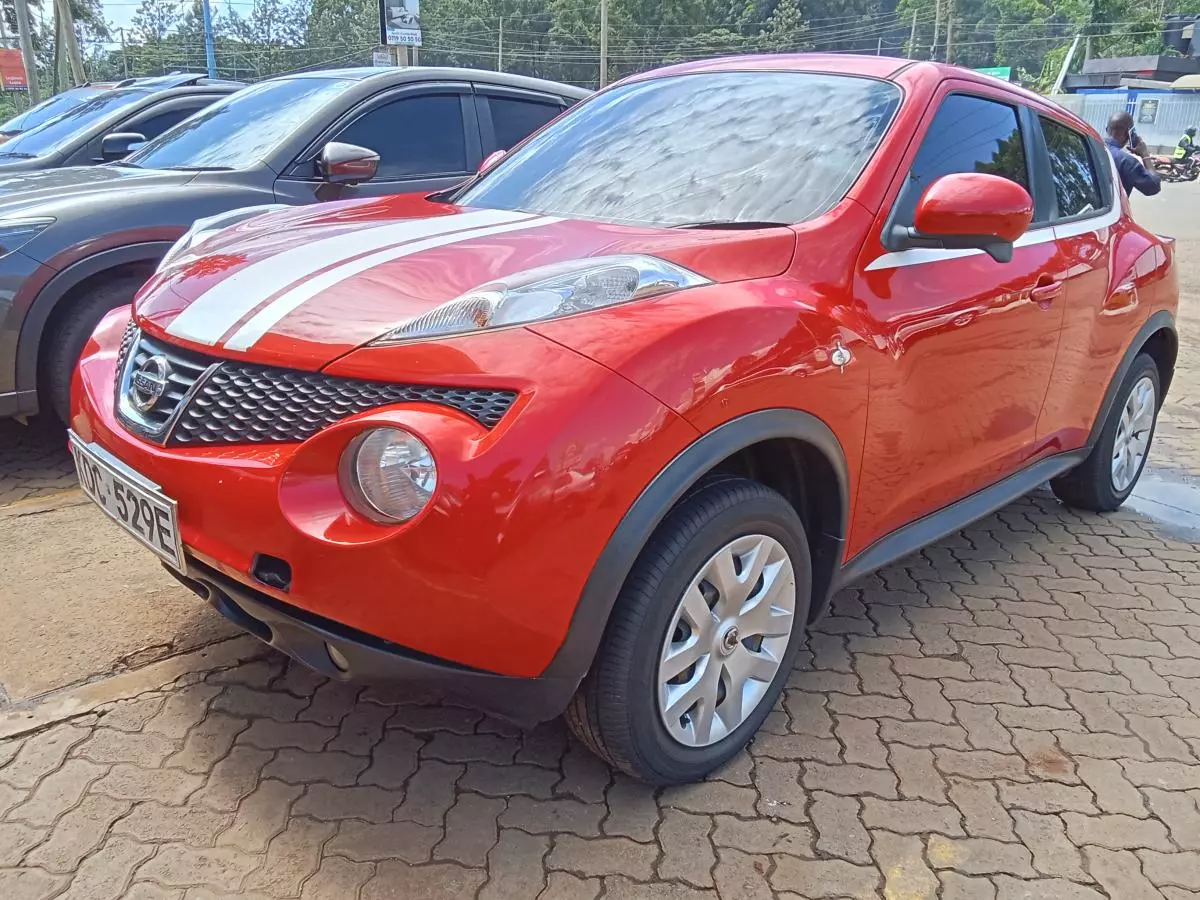 Nissan Juke   - 2014