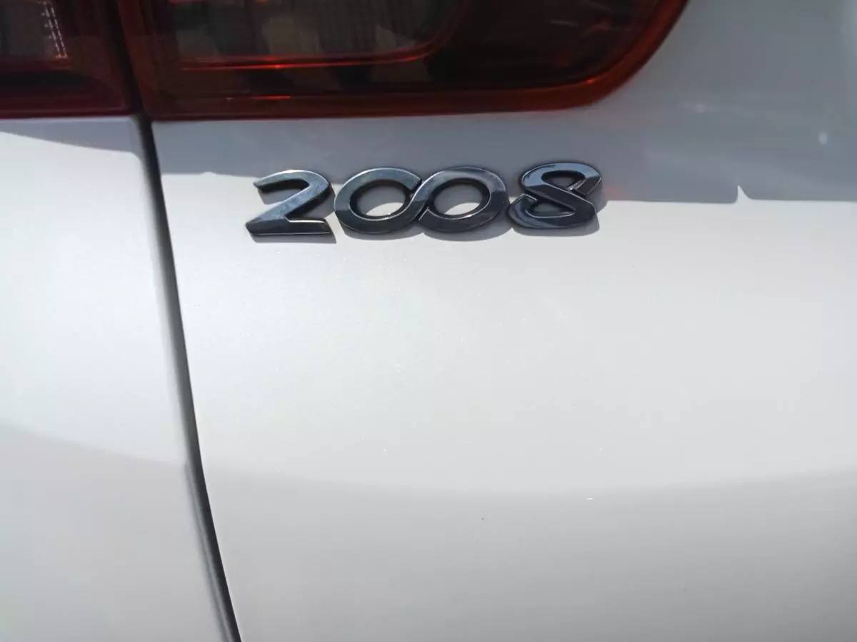 Peugeot 2008   - 2017