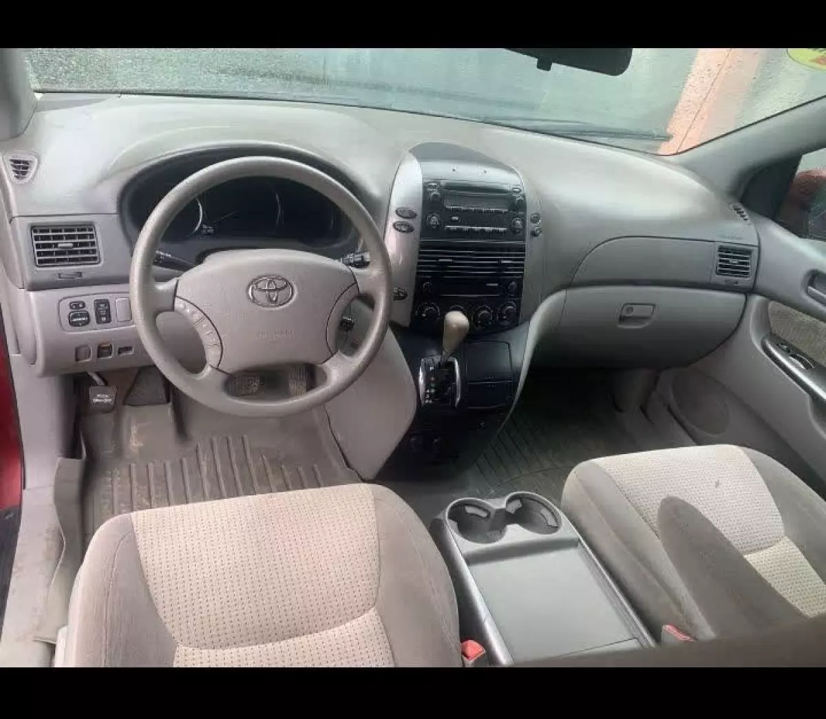 Toyota Sienna   - 2008