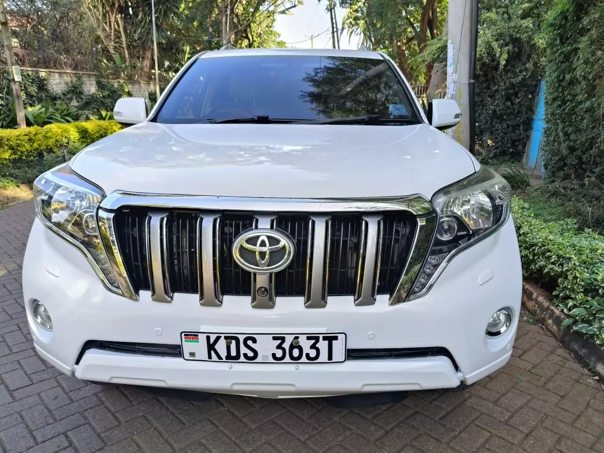 Toyota Landcruiser prado TX   - 2015