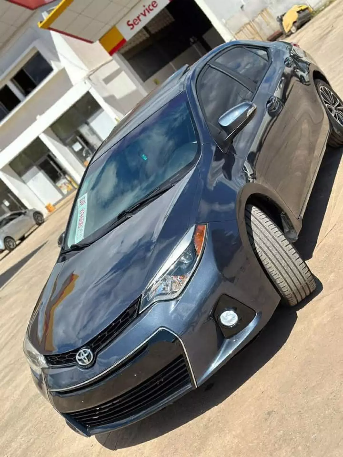 Toyota Corolla   - 2015