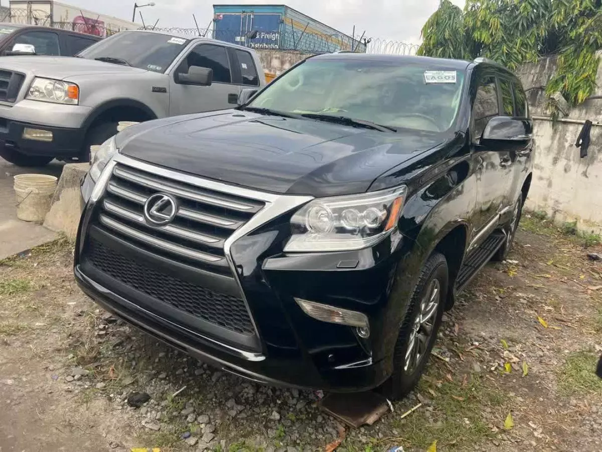 Lexus GX 460   - 2011