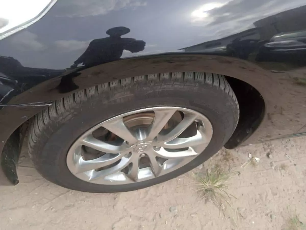 Infiniti G35 - 2008