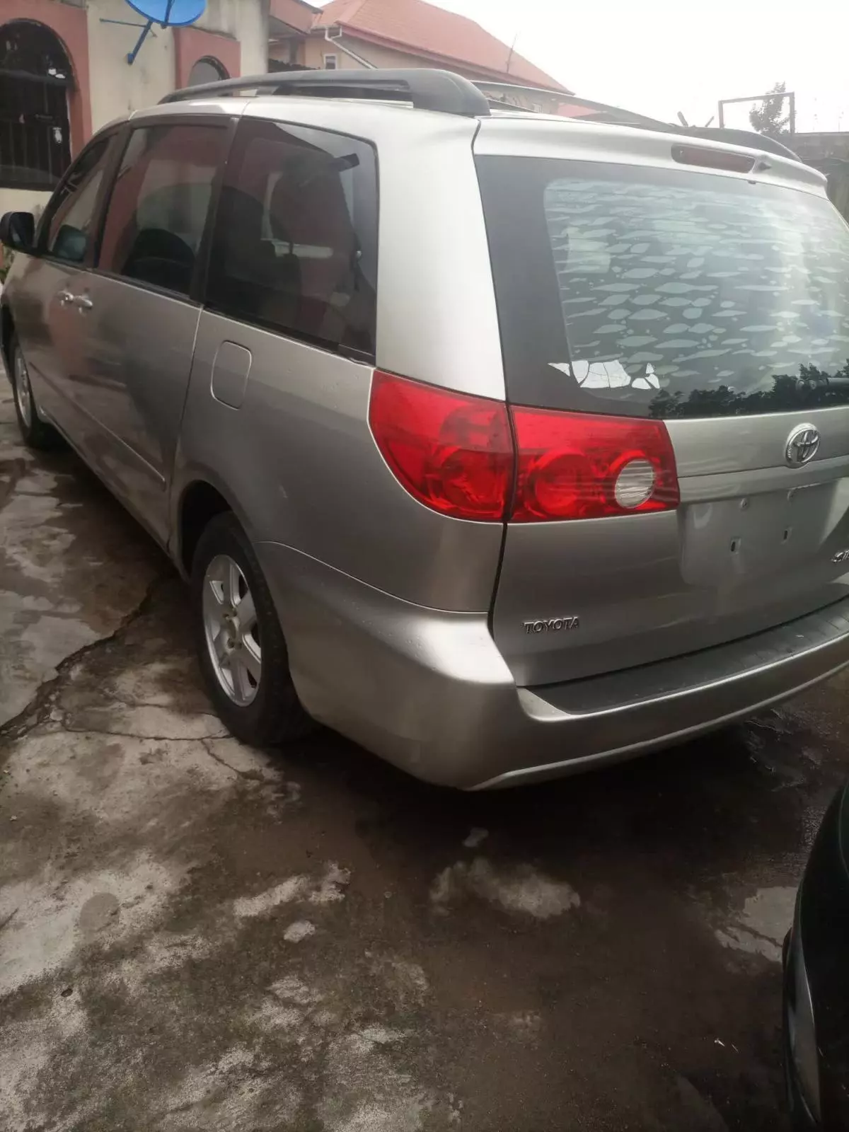 Toyota Sienna   - 2006