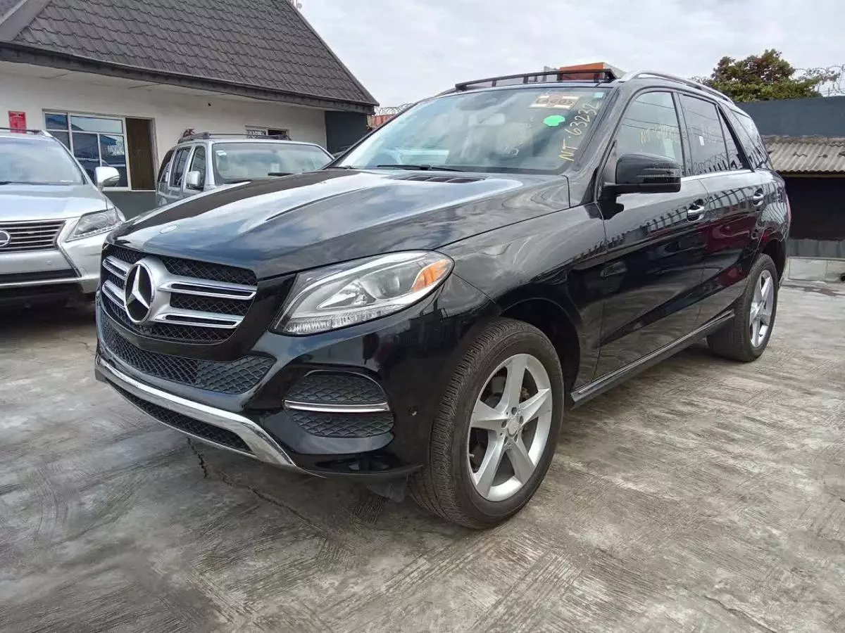 Mercedes-Benz GLE 350   - 2017