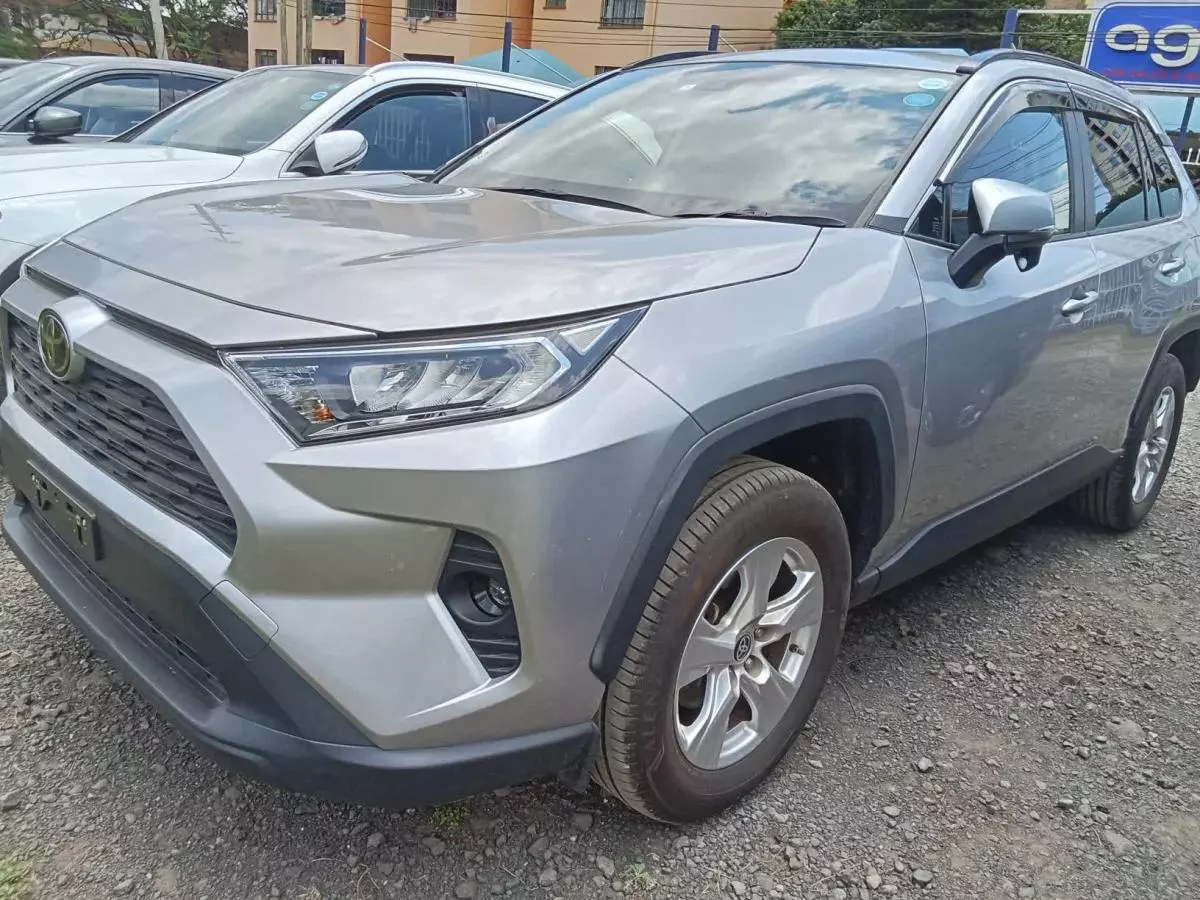 Toyota RAV 4   - 2020