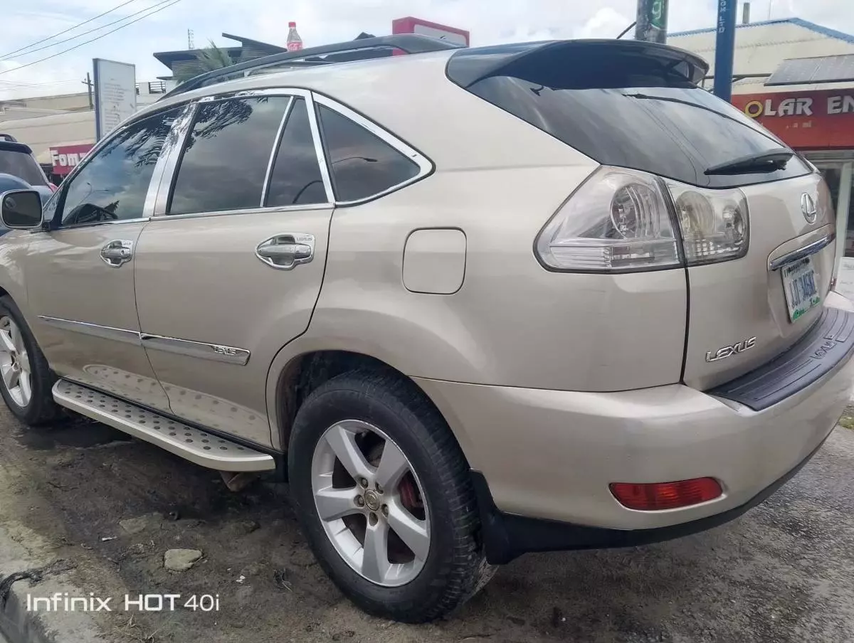 Lexus RX 330   - 2004