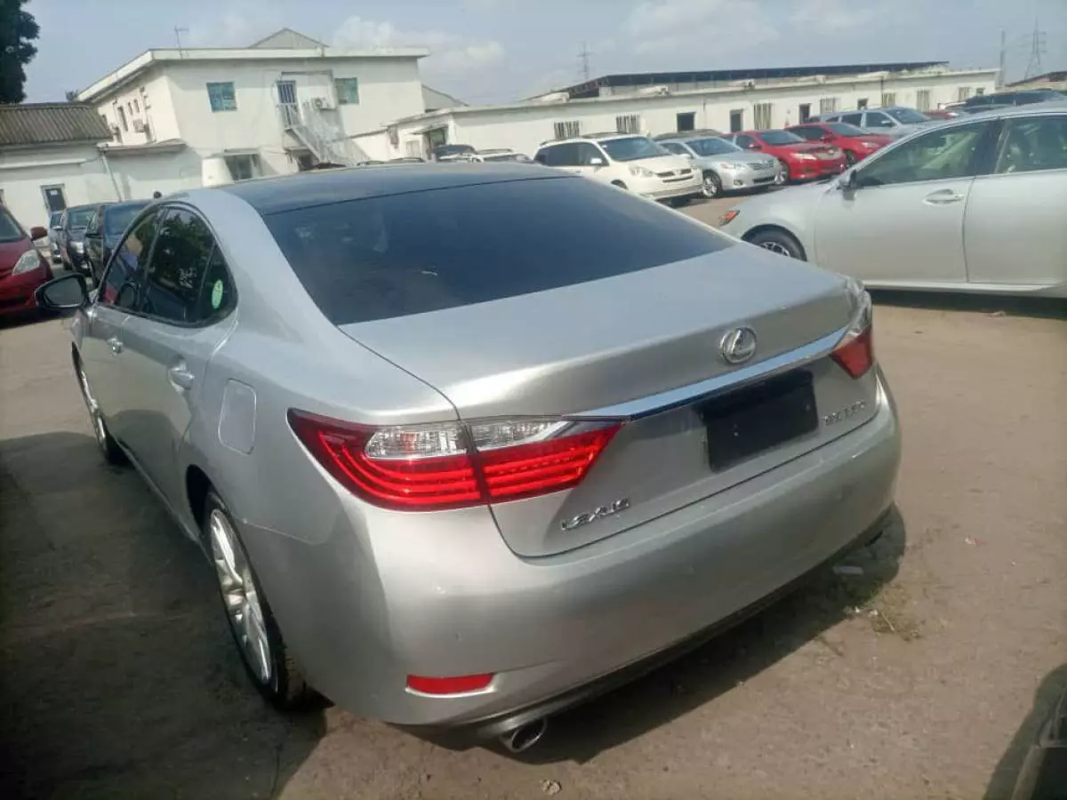 Lexus ES 350 - 2014
