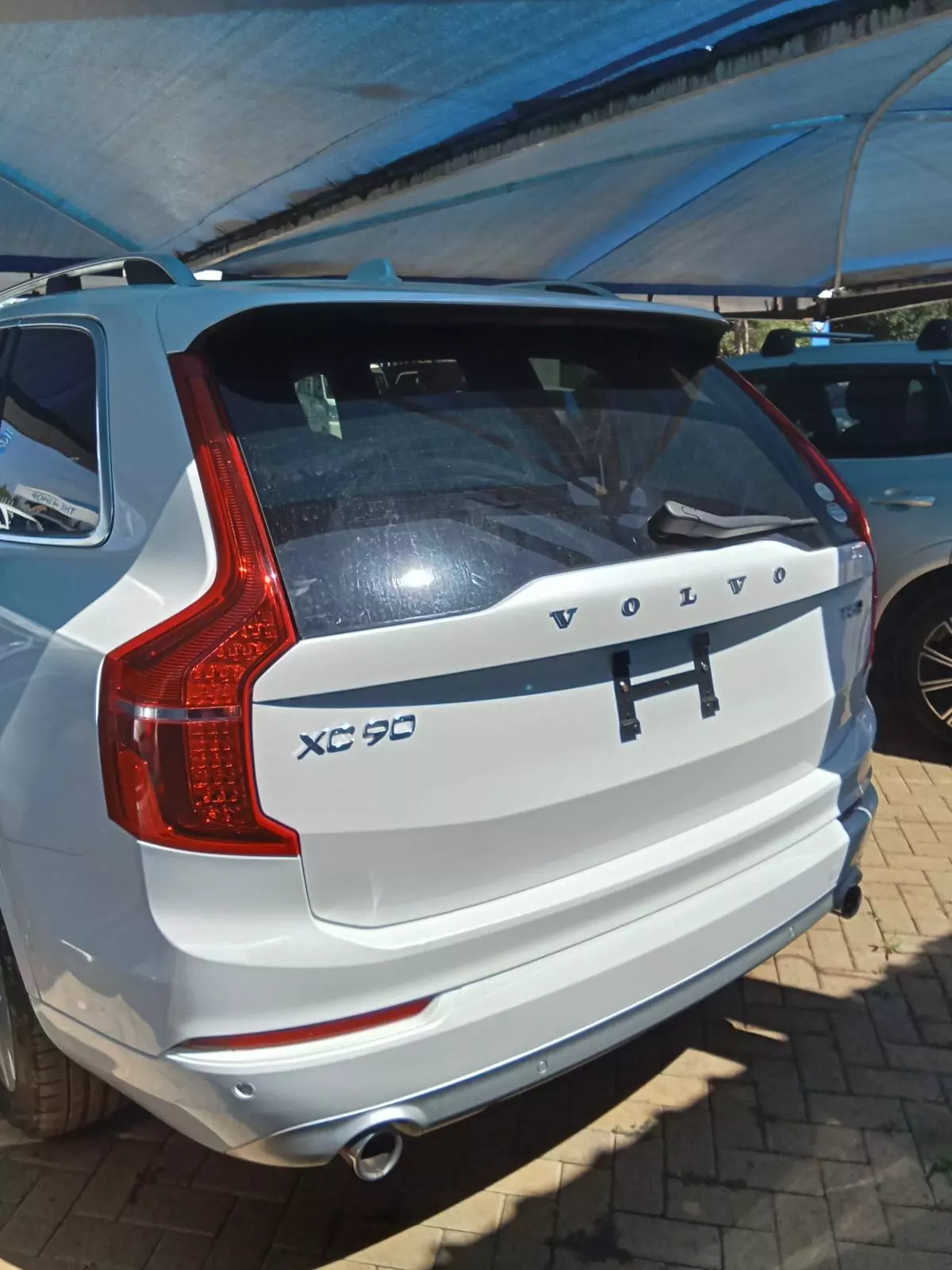 Volvo XC90   - 2016