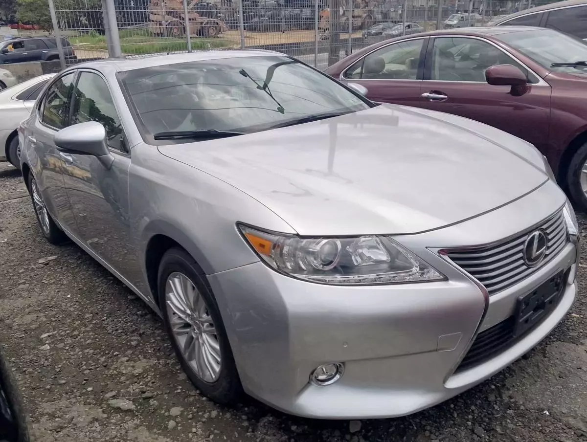 Lexus ES 350   - 2014