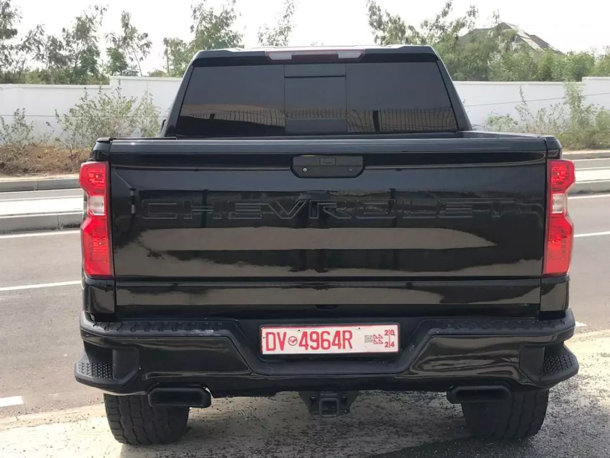 Chevrolet Silverado   - 2019