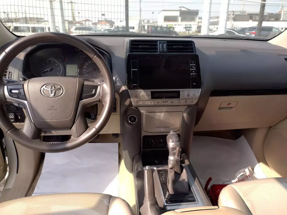 Toyota Prado - 2020