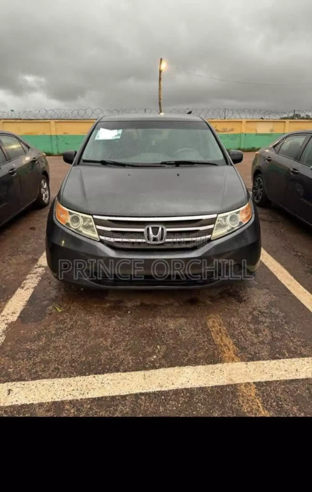 Honda Odyssey   - 2012