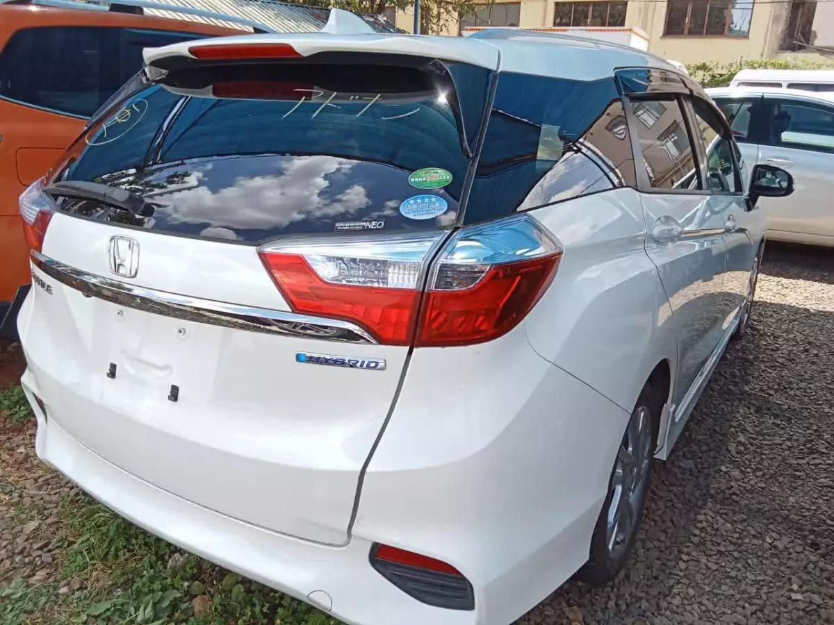 Honda Shuttle - 2016