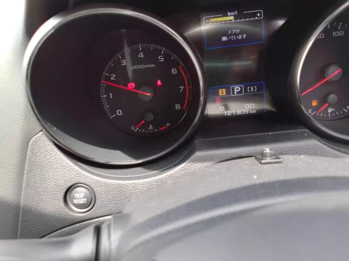 Subaru Legacy   - 2015