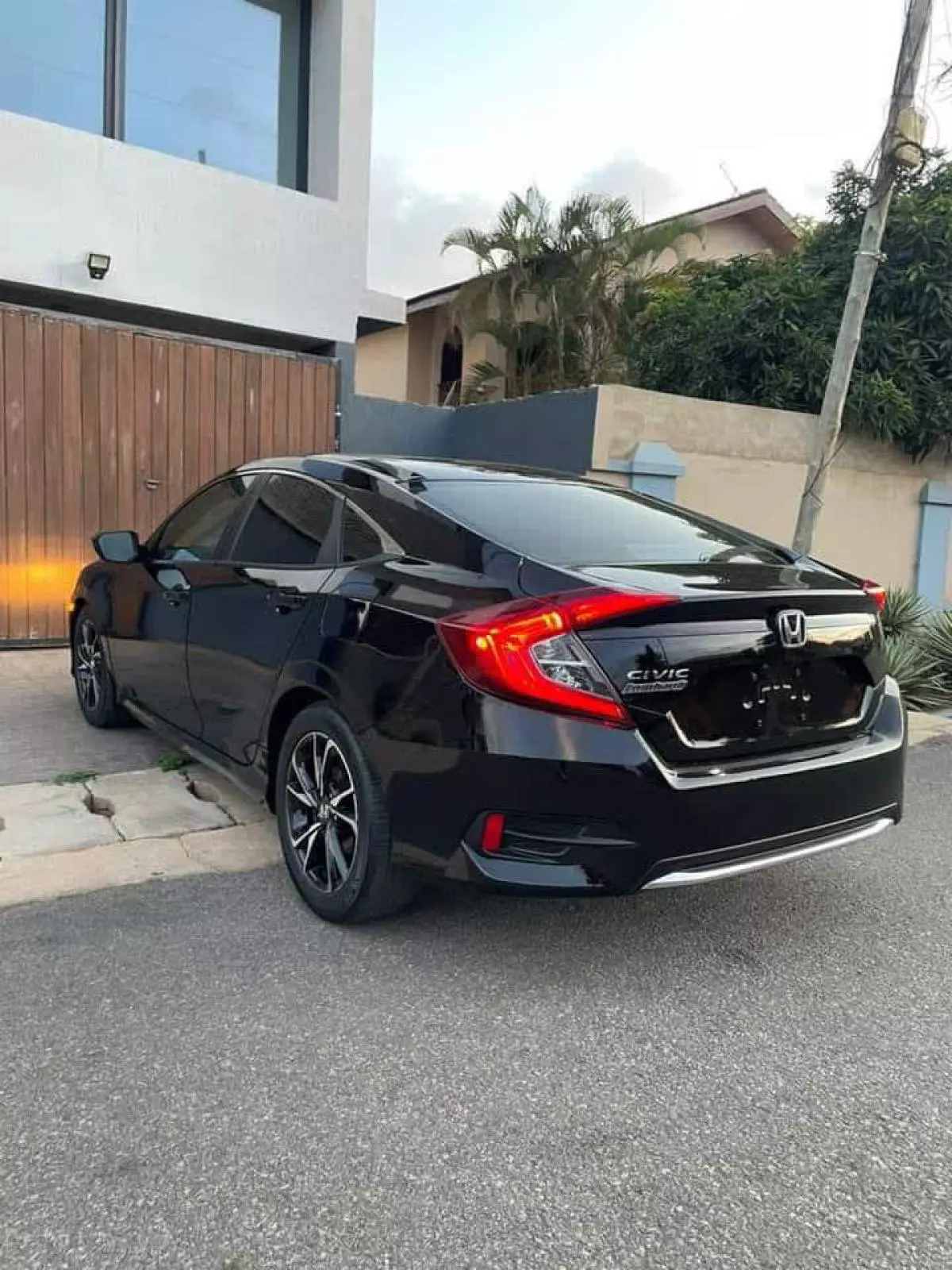 Honda Civic   - 2020