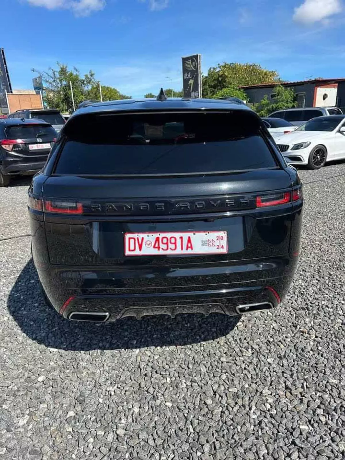 Land Rover Range Rover Velar   - 2020