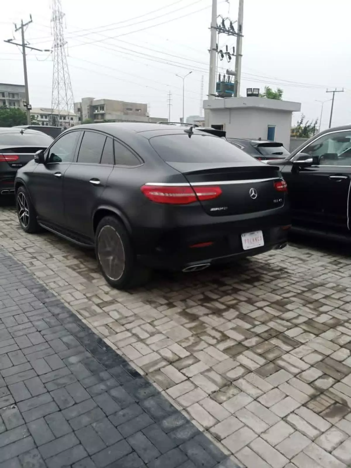 Mercedes-Benz GLE 43 AMG   - 2017